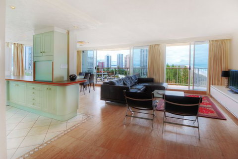 Golden Sands On Main Beach - Accommodation Burleigh 6