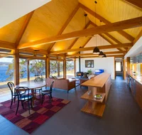 Coast House Tasmania - Accommodation Burleigh