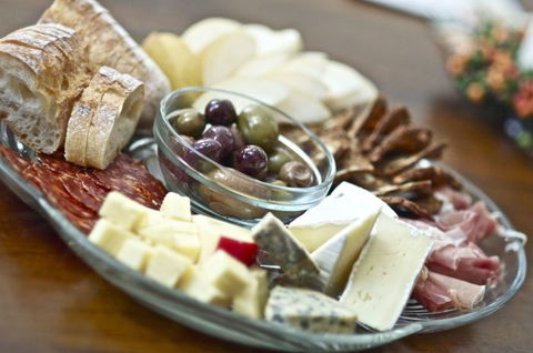 Go Local Tours - Accommodation Burleigh 24