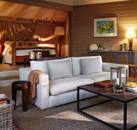 Pretty Beach House - Accommodation Burleigh