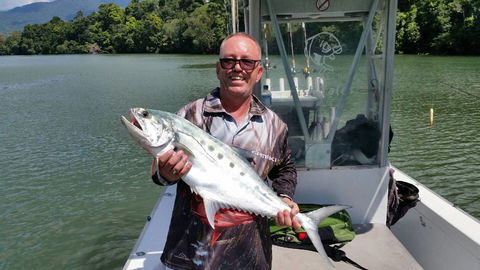 Fish Tales Charters Cairns Sportsfishing Adventure - Accommodation Burleigh 2