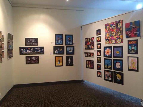 Glen Innes Art Gallery Inc - Accommodation Burleigh 3