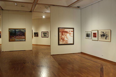 Gosford Regional Gallery & Gardens - Accommodation Burleigh 3