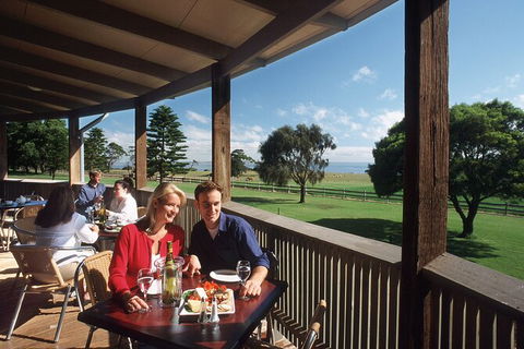 2 Day Exclusively Private Tour Of Phillip Island & The Penguin Parade - Accommodation Burleigh 11