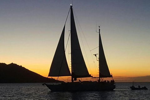 Magnetic Island Sunset Sail - Accommodation Burleigh 0