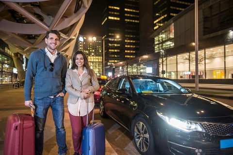 Cairns Airport (CNS) Departure Transfer (Port Douglas Hotels To Cairns Airport) - Accommodation Burleigh 2