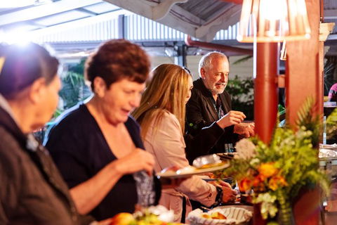 Aboriginal Live Theatre Show And Dinner - Accommodation Burleigh 4