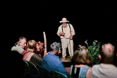 Aboriginal Live Theatre Show And Dinner - Accommodation Burleigh 13