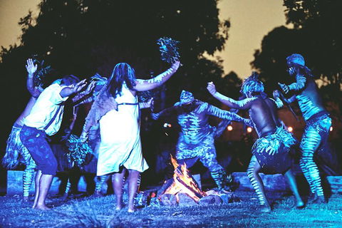 Aboriginal Live Theatre Show And Dinner - Accommodation Burleigh 2