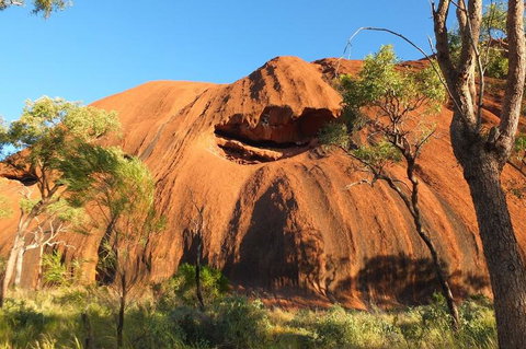 Overnight Uluru (Ayers Rock) Small-Group Camping Tour - Accommodation Burleigh 4