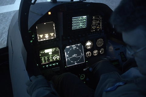 F-18 Combat Fighter Flight Simulator: 60 Minutes - Accommodation Burleigh 1