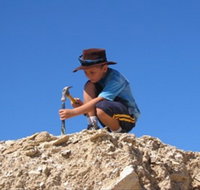 Richmond Fossil Hunting Sites - Accommodation Burleigh