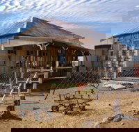 Middleton - Accommodation Burleigh