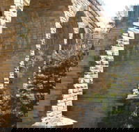 Picton Railway Viaduct - Accommodation Burleigh