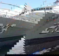 HMAS Gladstone - Accommodation Burleigh