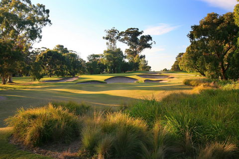 Huntingdale Golf Club - Accommodation Burleigh 1