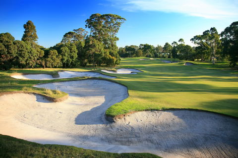Huntingdale Golf Club - Accommodation Burleigh 2