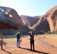 Kuniya walk to Mutitjulu Waterhole - Accommodation Burleigh