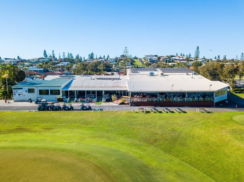 Yamba Golf And Country Club - Accommodation Burleigh 0