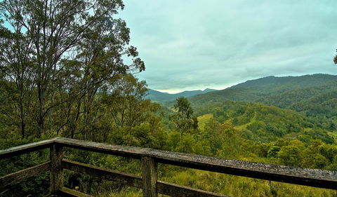 Border Loop Lookout - Accommodation Burleigh 0