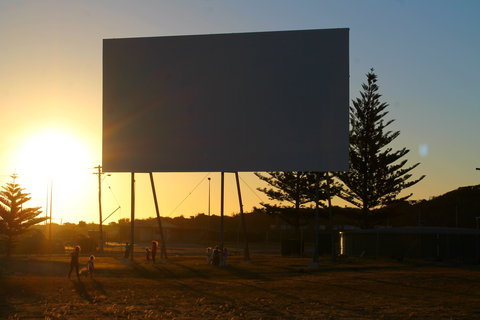 Dongara Denison Drive-Ins - Accommodation Burleigh 0