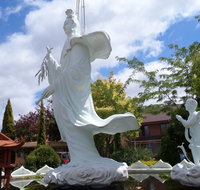 Sakyamuni Buddhist Centre/Van Hanh Monastery - Accommodation Burleigh