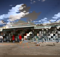 Mount Morgan - Accommodation Burleigh