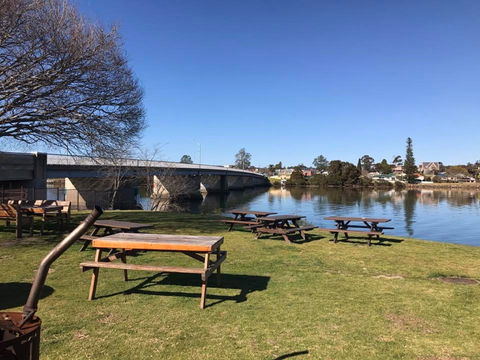 Moruya Waterfront - Accommodation Burleigh 1
