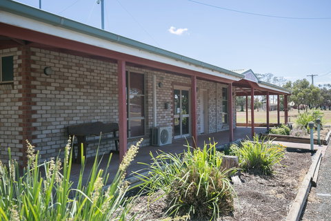 North Bourke Airport - Accommodation Burleigh 1