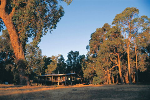 Perth Hills - Accommodation Burleigh 1