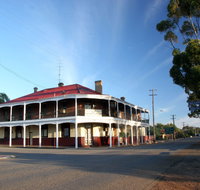 Brookton - Accommodation Burleigh