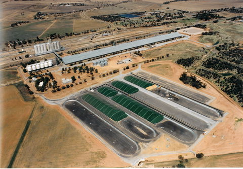 Co-operative Bulk Handling (CBH) Wheat Storage And Transfer Depot - Accommodation Burleigh 0