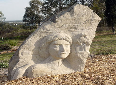 Heritage Sculptures At Pensioners Hill Lookout - Accommodation Burleigh 0