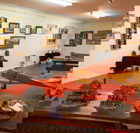 Jane Neville Rolfe Art Gallery - Accommodation Burleigh