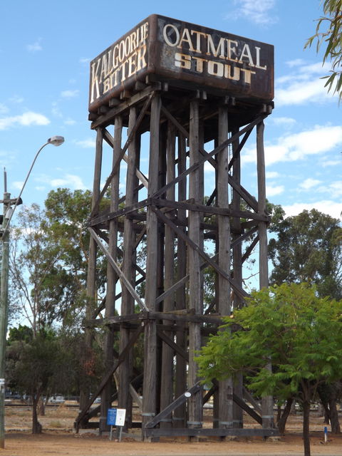Merredin Railway Water Tower - Accommodation Burleigh 1