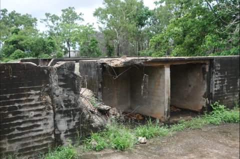 WWII Quarantine Anti Aircraft Battery Site - Accommodation Burleigh 1