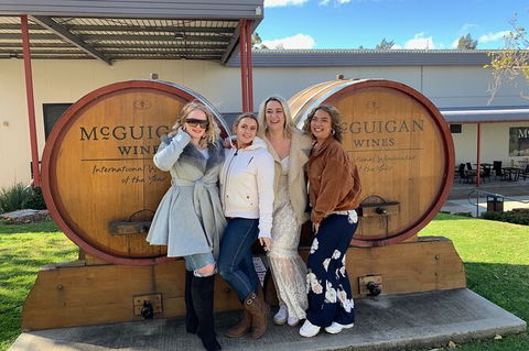 Private Day Tour Of Hunter Valley Wineries - Accommodation Burleigh 0