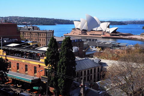 Quay People: Sydney Harbour Walking Tour With Coffee - Accommodation Burleigh 4