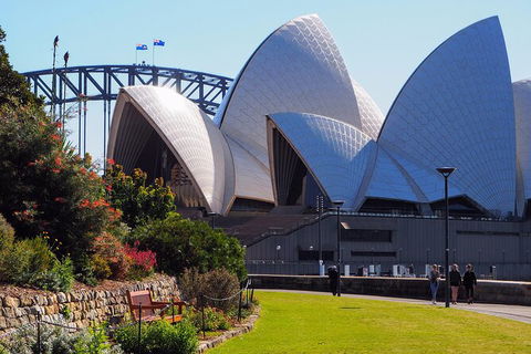 Quay People: Sydney Harbour Walking Tour With Coffee - Accommodation Burleigh 0
