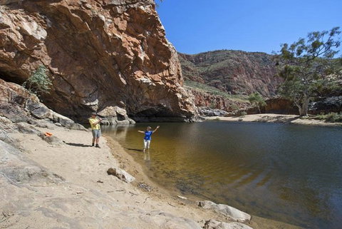 Full-Day West MacDonnell Ranges Tour From Alice Springs - Accommodation Burleigh 3