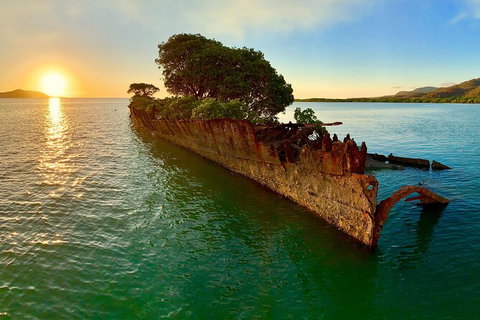 Aquascene Magnetic Island Sunset & Shipwreck Tour - Accommodation Burleigh 4