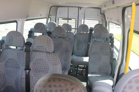 Premium Van, Private Transfer, Palm Cove - Cairns Airport. - Accommodation Burleigh 1
