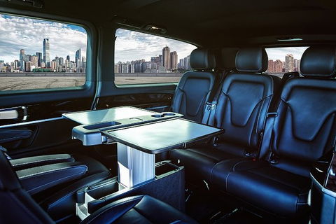 Brisbane Airport Transfers : Brisbane Airport BNE To Brisbane In Luxury Van - Accommodation Burleigh 1