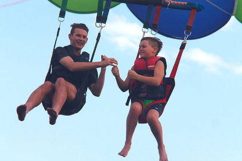 Parasail / Flyboard Package For 2 - Accommodation Burleigh 5