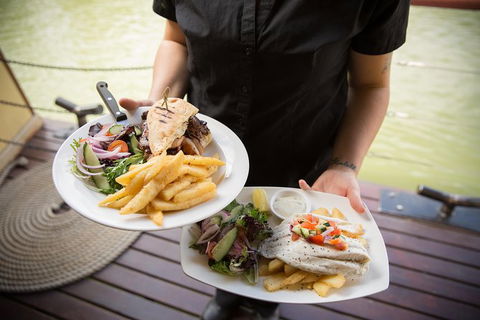 Murray River Echuca Cruise - PS Emmylou With Optional Lunch - Accommodation Burleigh 6