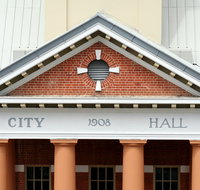 Maryborough City Hall - Accommodation Burleigh