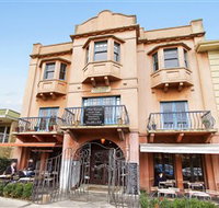 Dog's Bar Wine Bar Restaurant  Arts Hub - Accommodation Burleigh