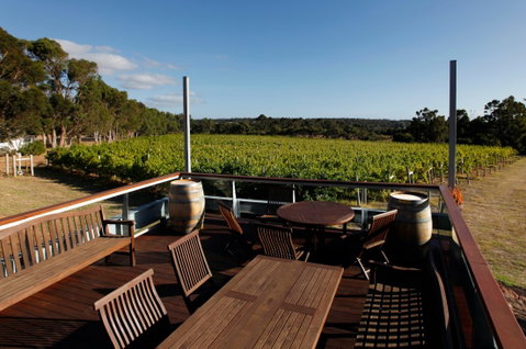 Evans & Tate - Accommodation Burleigh 3