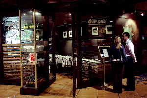 E Gusto - Accommodation Burleigh 0