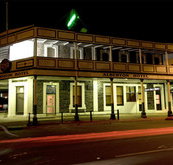 Alberton Hotel - Accommodation Burleigh